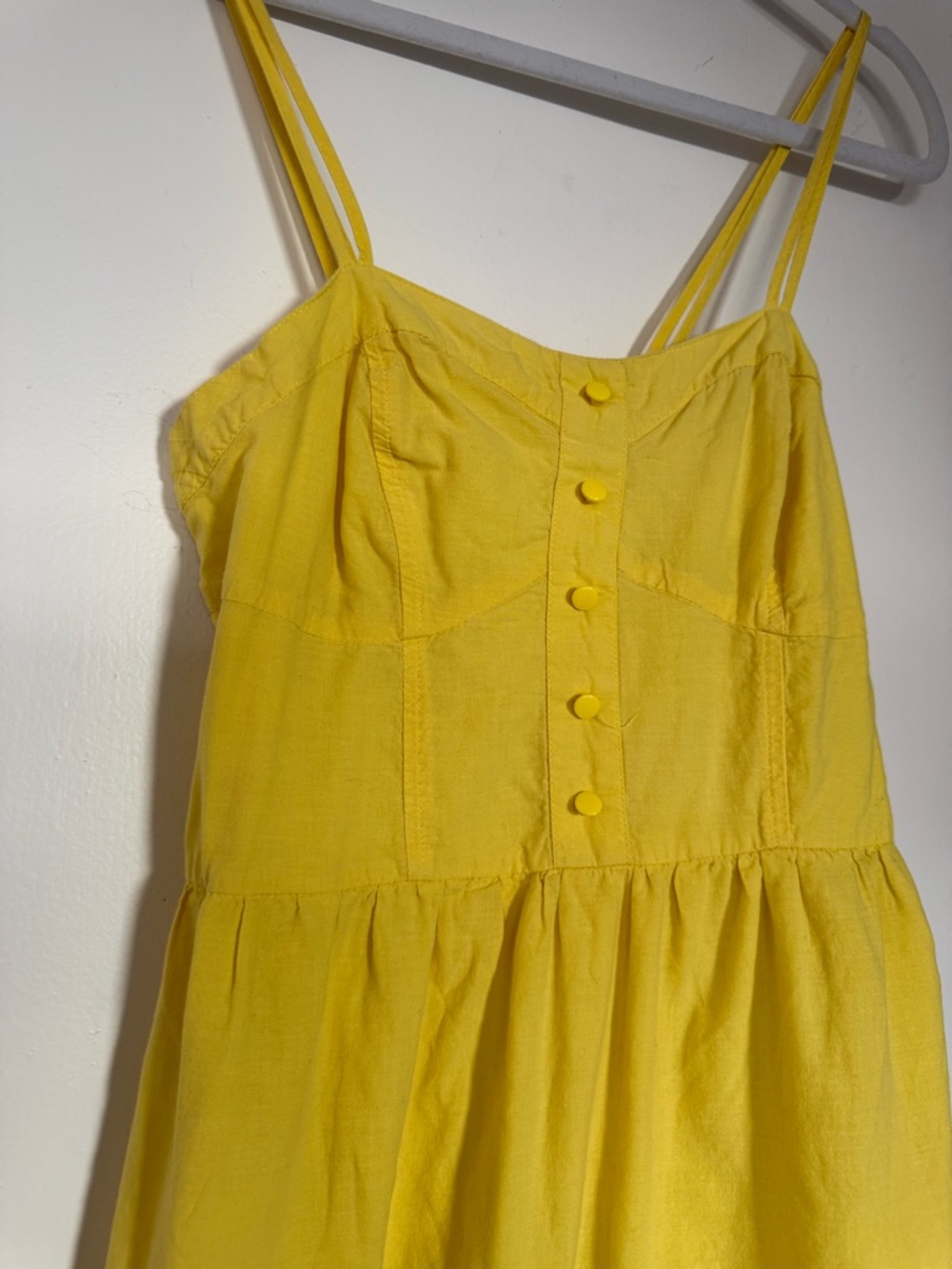 Sunny Yellow Eyelet Hem Sundress - Picture 2 of 3
